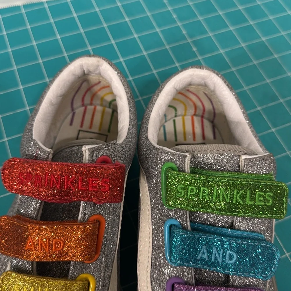 Vans x Flour Shop by Amirah Kassem  Rainbow Glitter Old Skool Skate Shoe 7.5 - Picture 8 of 16